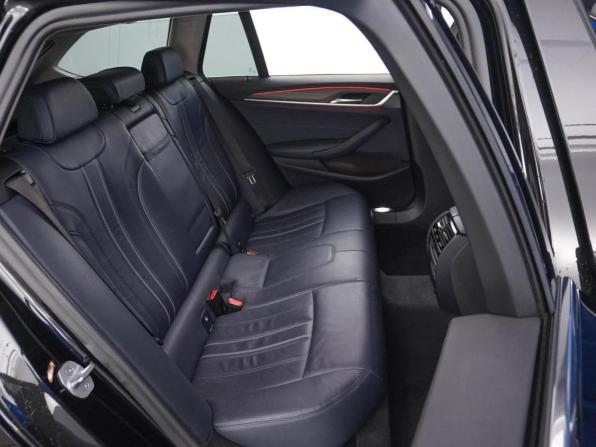 BMW 5 серии VII (G30/G31/G38) с пробегом 2019 года, цена 3 090 046 рублей, 129468 км, универсал, Автокод Объявления