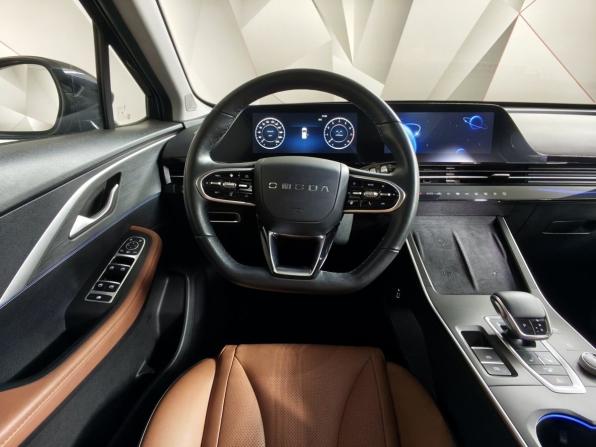 Omoda C5 I с пробегом 2023 года, цена 1 643 000 рублей, 44942 км, внедорожник, Автокод Объявления