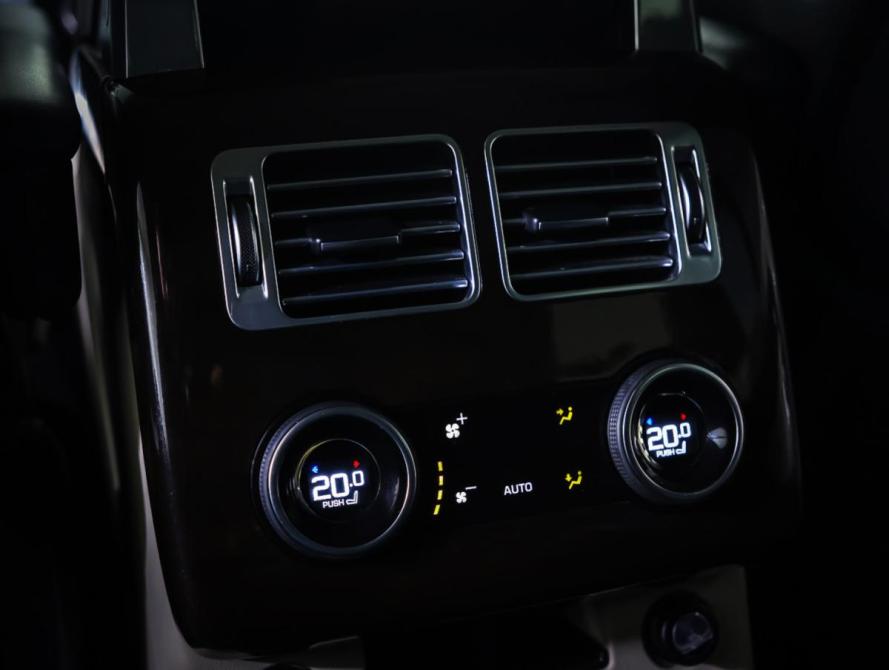 Land Rover Range Rover IV Рестайлинг Москва  - изображение 17