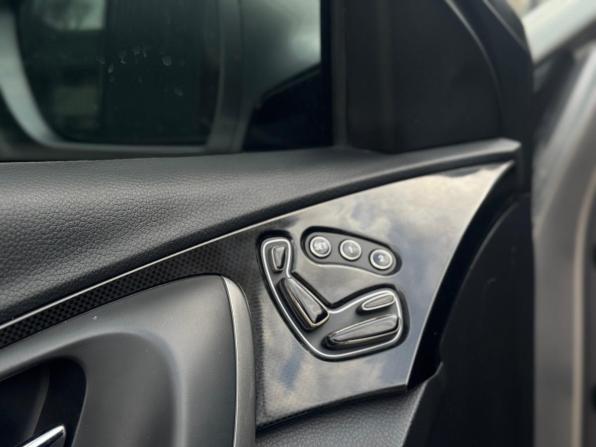 Hyundai Grandeur V с пробегом 2012 года, цена 1 299 000 рублей, 339826 км, седан, Автокод Объявления