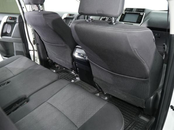 Toyota Land Cruiser Prado 150 Series Рестайлинг 2 с пробегом 2018 года, цена 4 800 000 рублей, 75000 км, внедорожник, Автокод Объявления