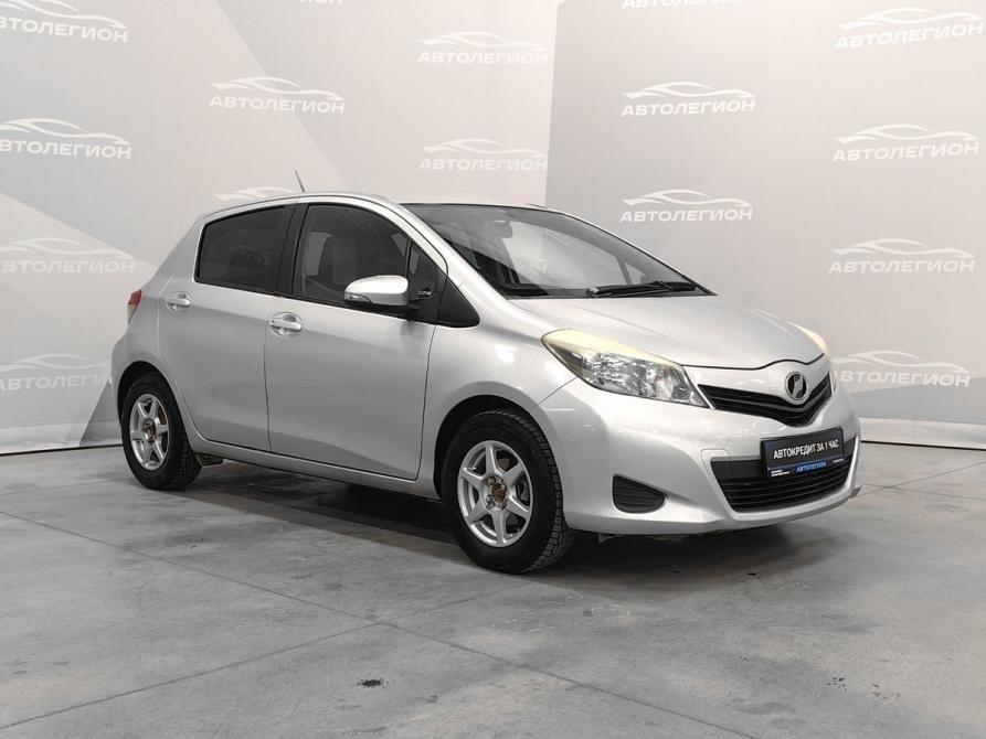 Toyota Vitz III (XP130) Новосибирск  - изображение 7
