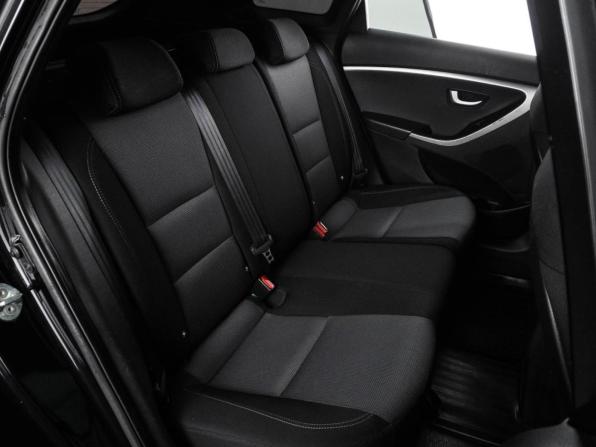 Hyundai i30 II с пробегом 2015 года, цена 1 177 000 рублей, 137467 км, универсал, Автокод Объявления
