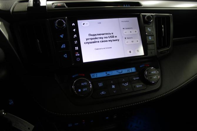Toyota RAV4 IV (XA40) Рестайлинг с пробегом 2016 года, цена 2 324 000 рублей, 166100 км, внедорожник, Автокод Объявления