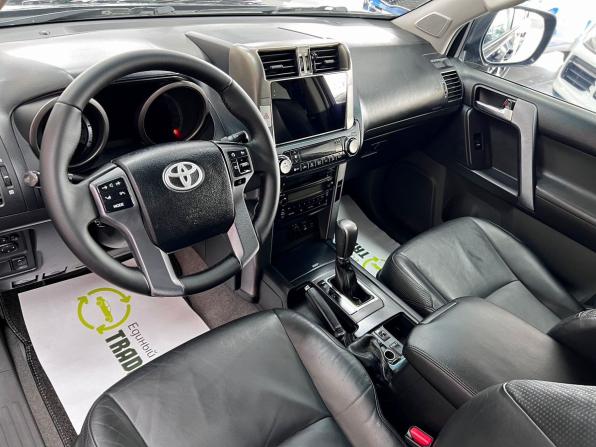 Toyota Land Cruiser Prado 150 Series с пробегом 2009 года, цена 2 695 000 рублей, 246110 км, внедорожник, Автокод Объявления