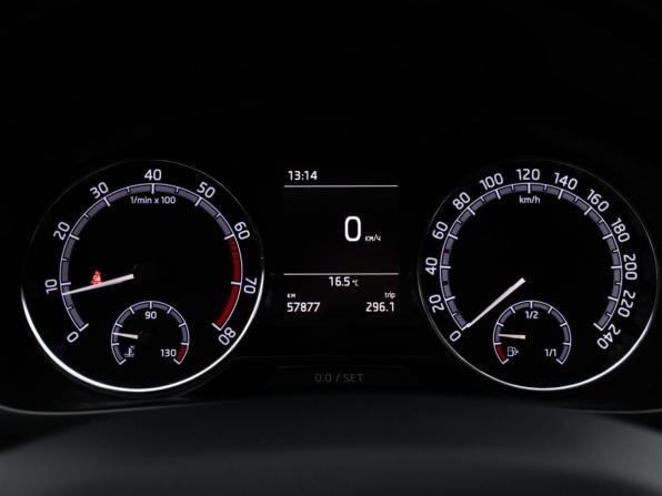 Skoda Rapid I Рестайлинг с пробегом 2019 года, цена 1 499 000 рублей, 57876 км, лифтбек, Автокод Объявления
