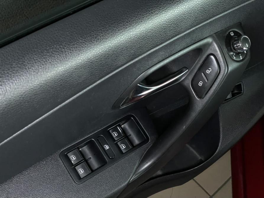 Volkswagen Polo V Рестайлинг Тверь  - изображение 9