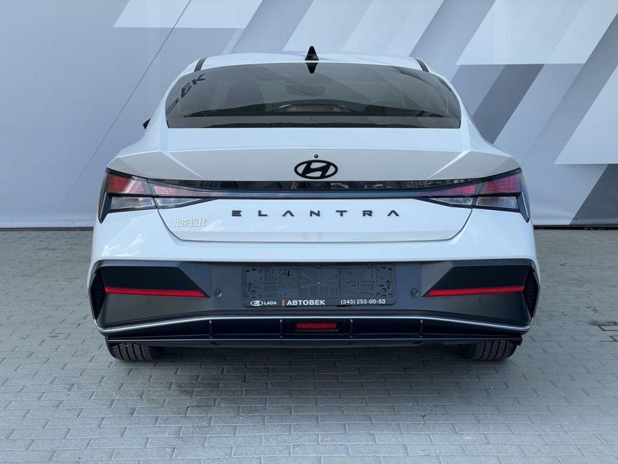 Hyundai Elantra VII (CN7) Рестайлинг Екатеринбург  - изображение 8
