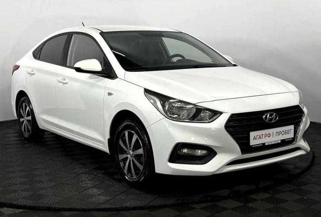 Hyundai Solaris II с пробегом 2019 года, цена 1 075 000 рублей, 120104 км, седан, Автокод Объявления