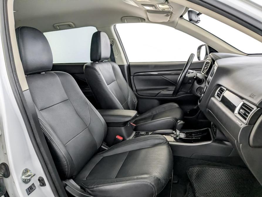 Mitsubishi Outlander III Рестайлинг 2 Москва  - изображение 23