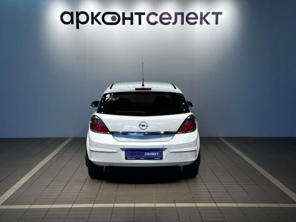Opel Astra H Рестайлинг с пробегом 2011 года, цена 600 000 рублей, 202768 км, хэтчбек, Автокод Объявления