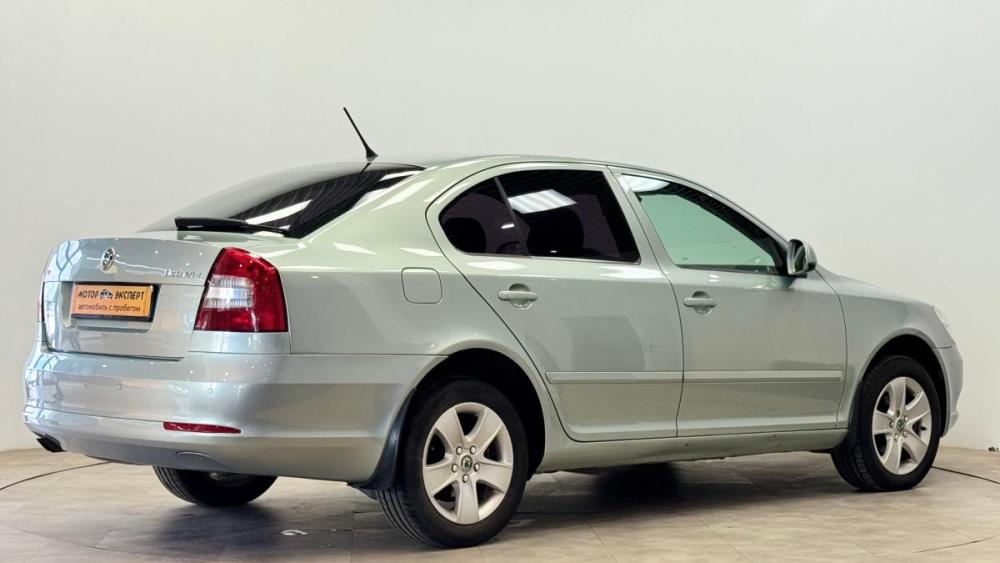 Skoda Octavia II (A5) Рестайлинг Киров  - изображение 4