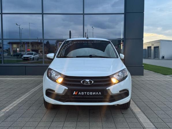 Lada (ВАЗ) Granta I Рестайлинг с пробегом 2025 года, цена 1 060 000 рублей, 10595 км, седан, Автокод Объявления