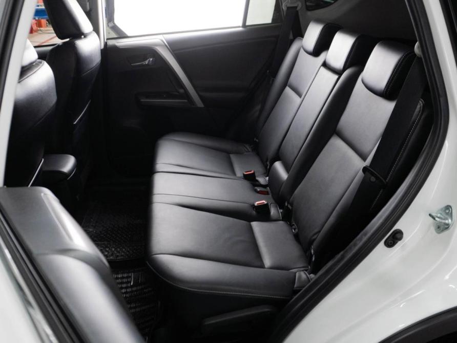 Toyota RAV4 IV (XA40) Тюмень  - изображение 9