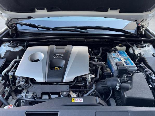 Lexus ES VII с пробегом 2020 года, цена 3 890 000 рублей, 73093 км, седан, Автокод Объявления
