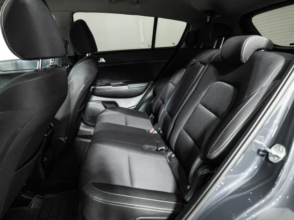 Kia Sportage IV Рестайлинг с пробегом 2021 года, цена 2 249 700 рублей, 135713 км, внедорожник, Автокод Объявления