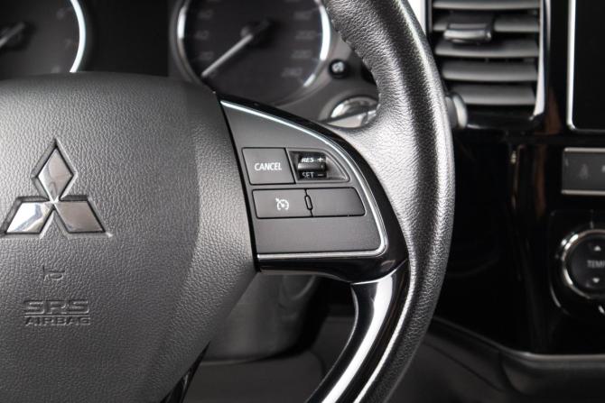 Mitsubishi Outlander III Рестайлинг 3 с пробегом 2019 года, цена 2 389 000 рублей, 95733 км, внедорожник, Автокод Объявления