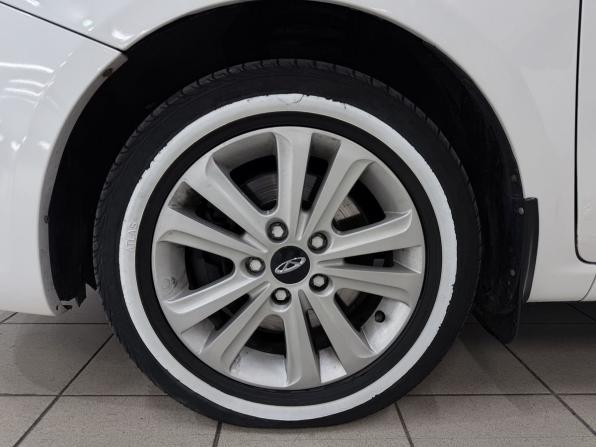 Chery Bonus 3 (E3/A19) с пробегом 2016 года, цена 499 000 рублей, 119549 км, седан, Автокод Объявления