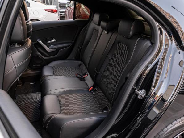 Mercedes-Benz A-Класс IV (W177) с пробегом 2019 года, цена 2 445 000 рублей, 88128 км, хэтчбек, Автокод Объявления