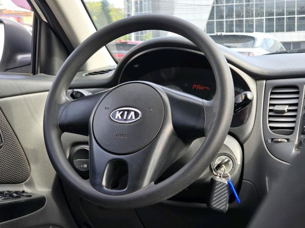 Kia Rio II Рестайлинг с пробегом 2011 года, цена 536 000 рублей, 258272 км, хэтчбек, Автокод Объявления