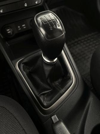 Hyundai Solaris II с пробегом 2018 года, цена 995 000 рублей, 194080 км, седан, Автокод Объявления
