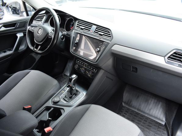 Volkswagen Tiguan II с пробегом 2019 года, цена 2 225 000 рублей, 110544 км, внедорожник, Автокод Объявления