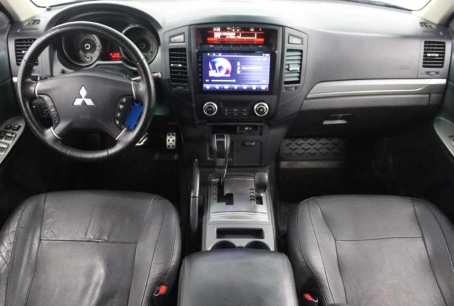 Mitsubishi Pajero IV Рестайлинг 1 с пробегом 2012 года, цена 1 900 000 рублей, 193716 км, внедорожник, Автокод Объявления