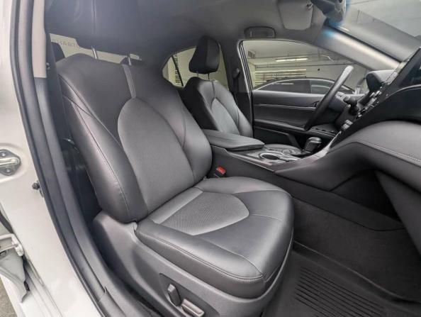 Toyota Camry VIII (XV70) Рестайлинг с пробегом 2021 года, цена 3 397 000 рублей, 30278 км, седан, Автокод Объявления