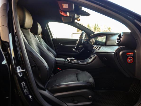 Mercedes-Benz E-Класс V (W213 S213 C238) с пробегом 2018 года, цена 3 144 852 рубля, 124257 км, седан, Автокод Объявления