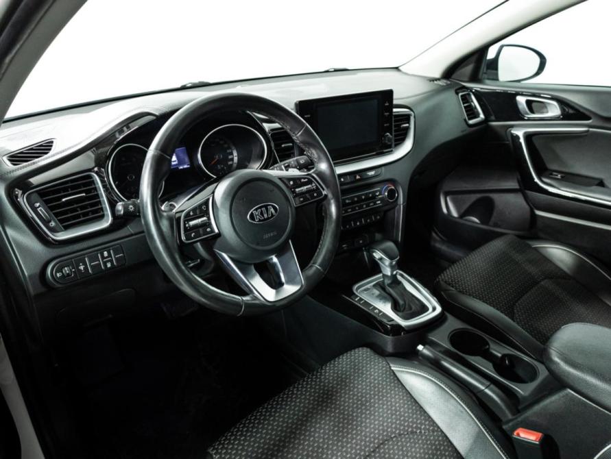Kia Ceed III Санкт-Петербург  - изображение 12