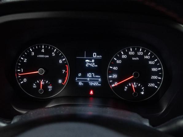 Kia Rio IV Рестайлинг с пробегом 2022 года, цена 1 700 000 рублей, 73422 км, седан, Автокод Объявления