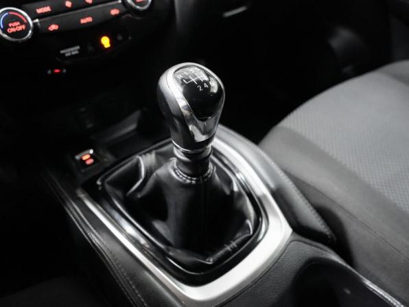 Nissan Qashqai II с пробегом 2016 года, цена 1 639 000 рублей, 118000 км, внедорожник, Автокод Объявления