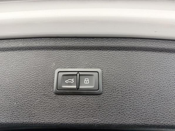 Audi Q5 II (FY) с пробегом 2020 года, цена 3 857 000 рублей, 103504 км, внедорожник, Автокод Объявления