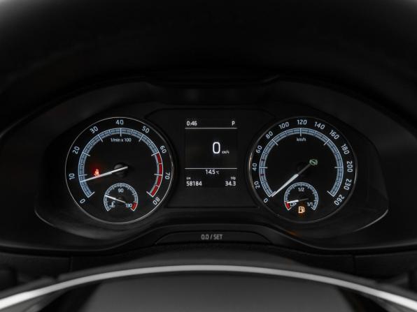 Skoda Karoq I с пробегом 2020 года, цена 2 530 000 рублей, 58184 км, внедорожник, Автокод Объявления