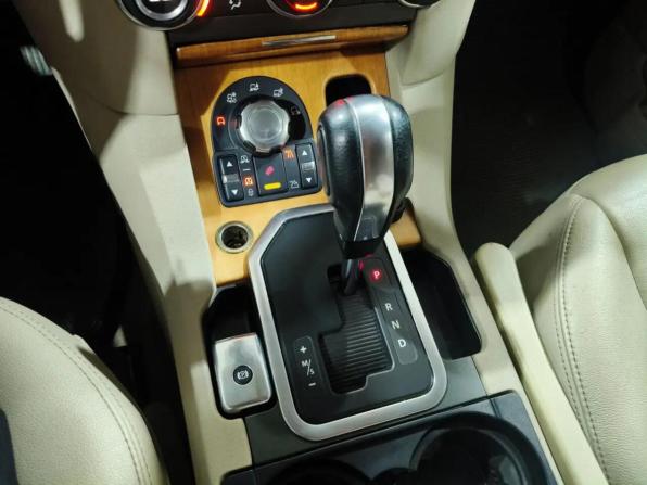 Land Rover Discovery IV с пробегом 2012 года, цена 1 485 000 рублей, 325232 км, внедорожник, Автокод Объявления