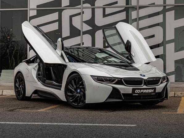 BMW i8 I с пробегом 2016 года, цена 5 450 000 рублей, 30430 км, купе, Автокод Объявления