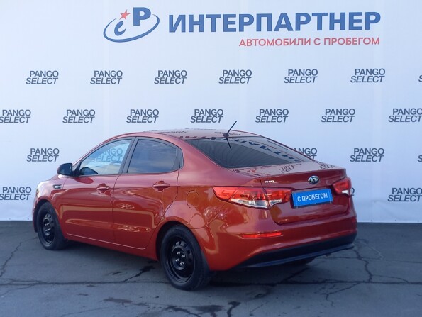 Kia Rio III Рестайлинг с пробегом 2015 года, цена 996 100 рублей, 103700 км, седан, Автокод Объявления