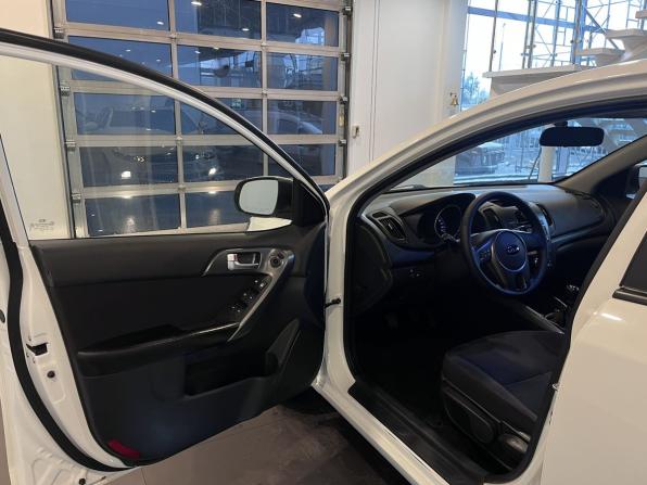 Kia Cerato II с пробегом 2012 года, цена 755 000 рублей, 213965 км, седан, Автокод Объявления