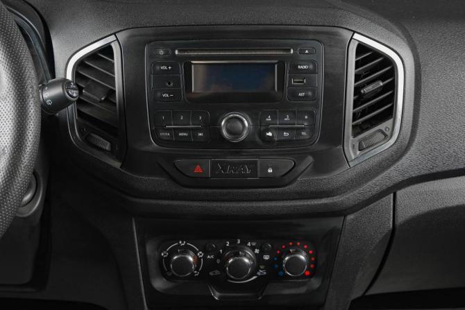Lada (ВАЗ) XRAY I с пробегом 2017 года, цена 839 000 рублей, 76000 км, хэтчбек, Автокод Объявления
