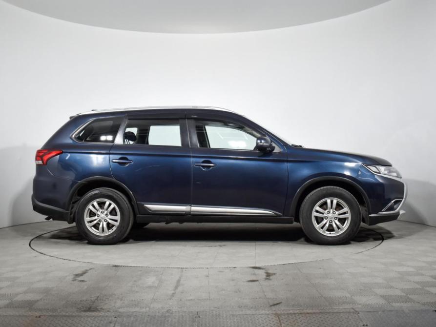 Mitsubishi Outlander III Рестайлинг 2 Санкт-Петербург  - изображение 4