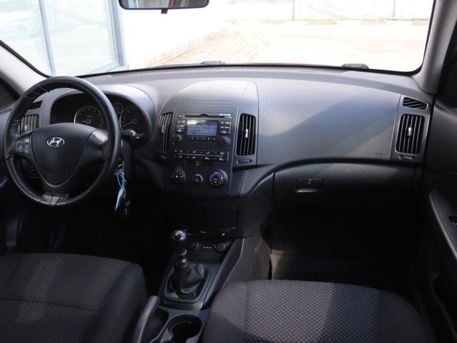 Hyundai i30 I Нижний Новгород  - изображение 13