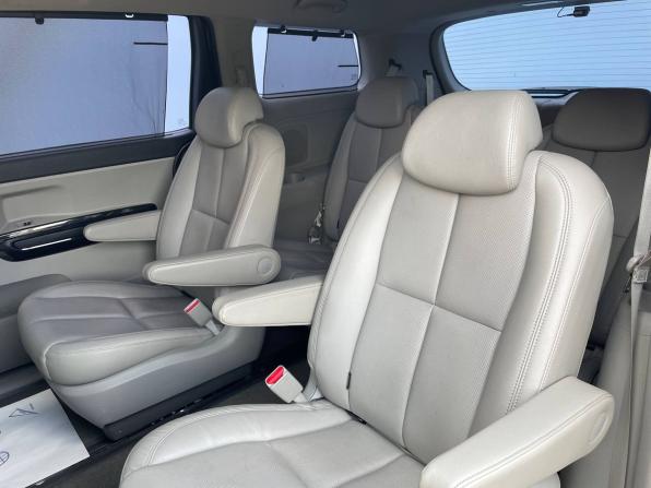 Kia Carnival III с пробегом 2019 года, цена 2 877 000 рублей, 180306 км, минивэн, Автокод Объявления