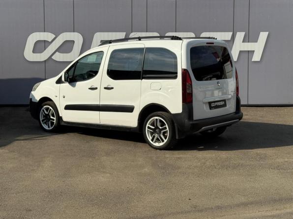 Peugeot Partner II Рестайлинг с пробегом 2012 года, цена 749 000 рублей, 198358 км, компактвэн, Автокод Объявления