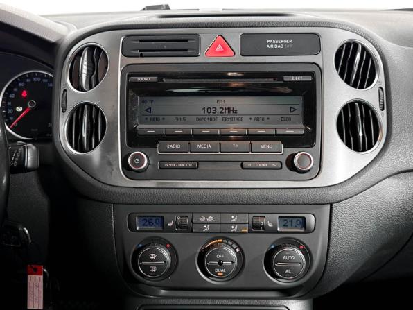 Volkswagen Tiguan I с пробегом 2009 года, цена 849 000 рублей, 184152 км, внедорожник, Автокод Объявления