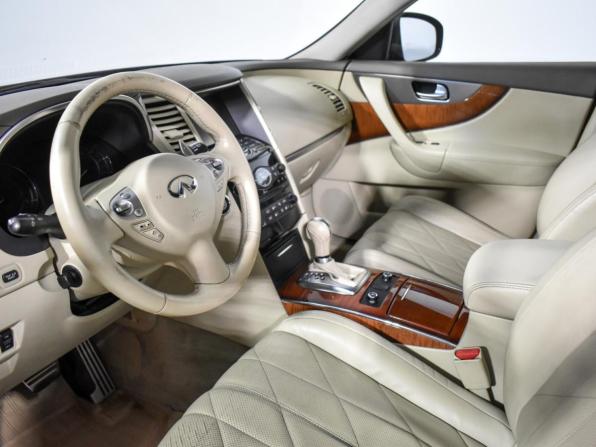 Infiniti QX70 с пробегом 2014 года, цена 1 350 000 рублей, 311006 км, внедорожник, Автокод Объявления
