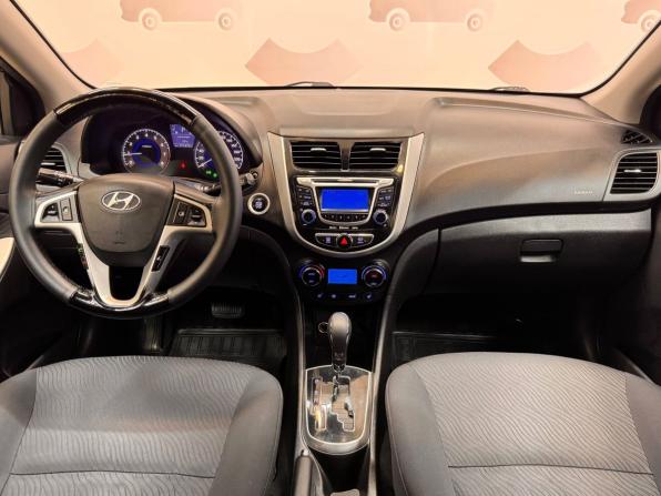 Hyundai Solaris I с пробегом 2011 года, цена 880 000 рублей, 171471 км, хэтчбек, Автокод Объявления
