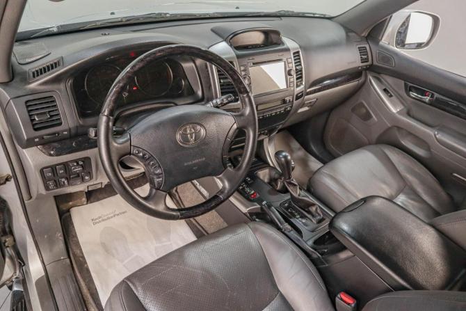 Toyota Land Cruiser Prado 120 Series Рестайлинг с пробегом 2008 года, цена 1 979 000 рублей, 418000 км, внедорожник, Автокод Объявления