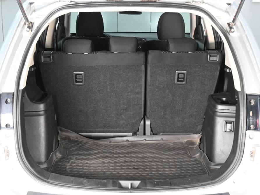 Mitsubishi Outlander III Рестайлинг 3 Ростов-на-Дону  - изображение 19