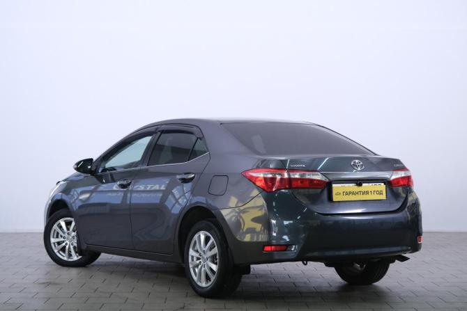 Toyota Corolla XI (E160 E170 E180) с пробегом 2013 года, цена 1 379 000 рублей, 217381 км, седан, Автокод Объявления