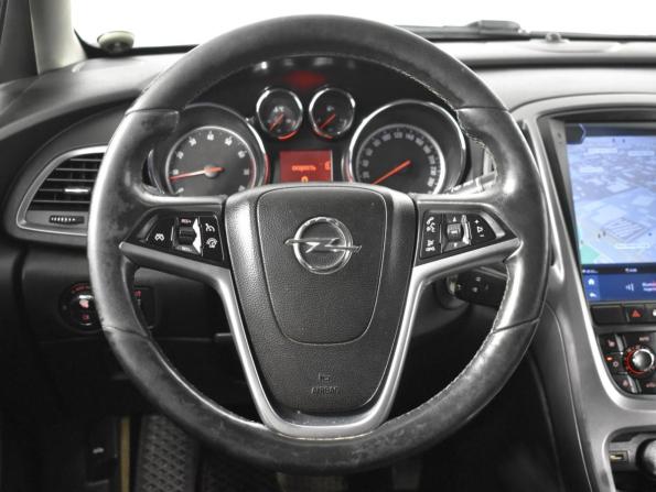 Opel Astra J Рестайлинг с пробегом 2013 года, цена 739 900 рублей, 163348 км, хэтчбек, Автокод Объявления
